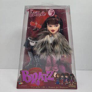 Bratz Original Fashion Doll Tiana Series 3 with 2 Outfits NEW
